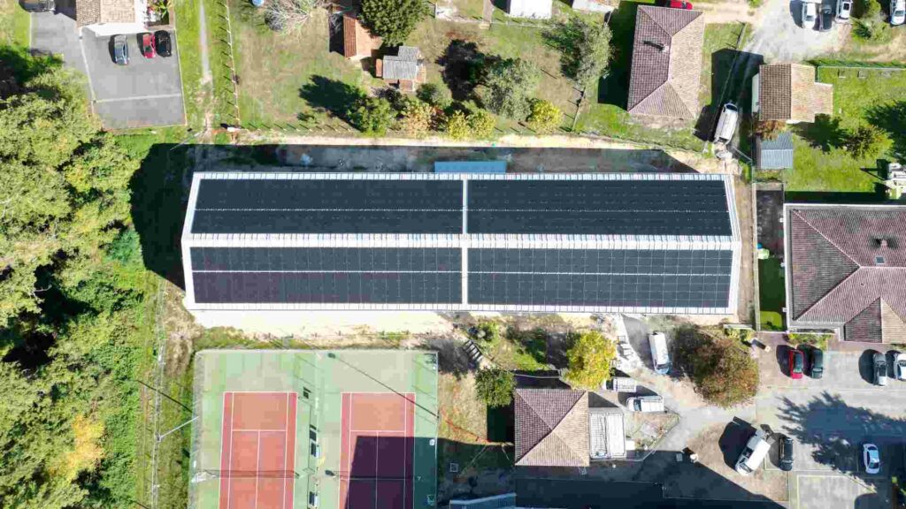 Installation photovoltaïque au padel de Mios